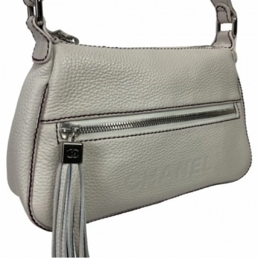 EUC! Authentic vintage Chanel embossed pebble leather bag - Picture 12 of 16